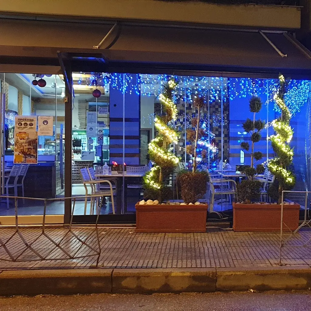 Tsi Tsi Fai Restaurant in Efkarpía