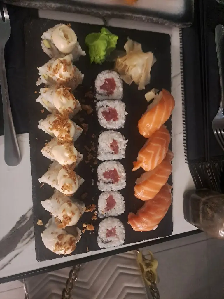 Μαρία Γατούλα_Gohan sushi bar_Efkarpía_avis