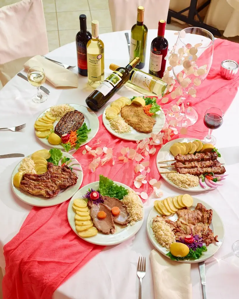 ΣΤΑΥΡΟΣ ΔΕΞΙΩΣΕΙΣ - ΕΥΚΑΡΠΙΑ_Efkarpía_slider_image_3