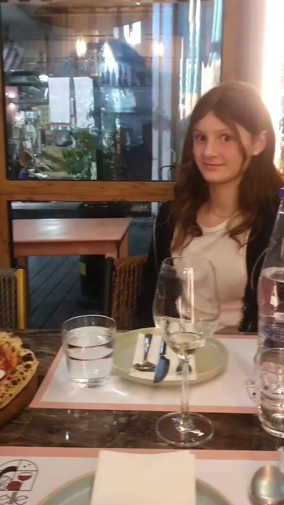 Ресторан „Ѕвезда“ / Εστιατόριο 