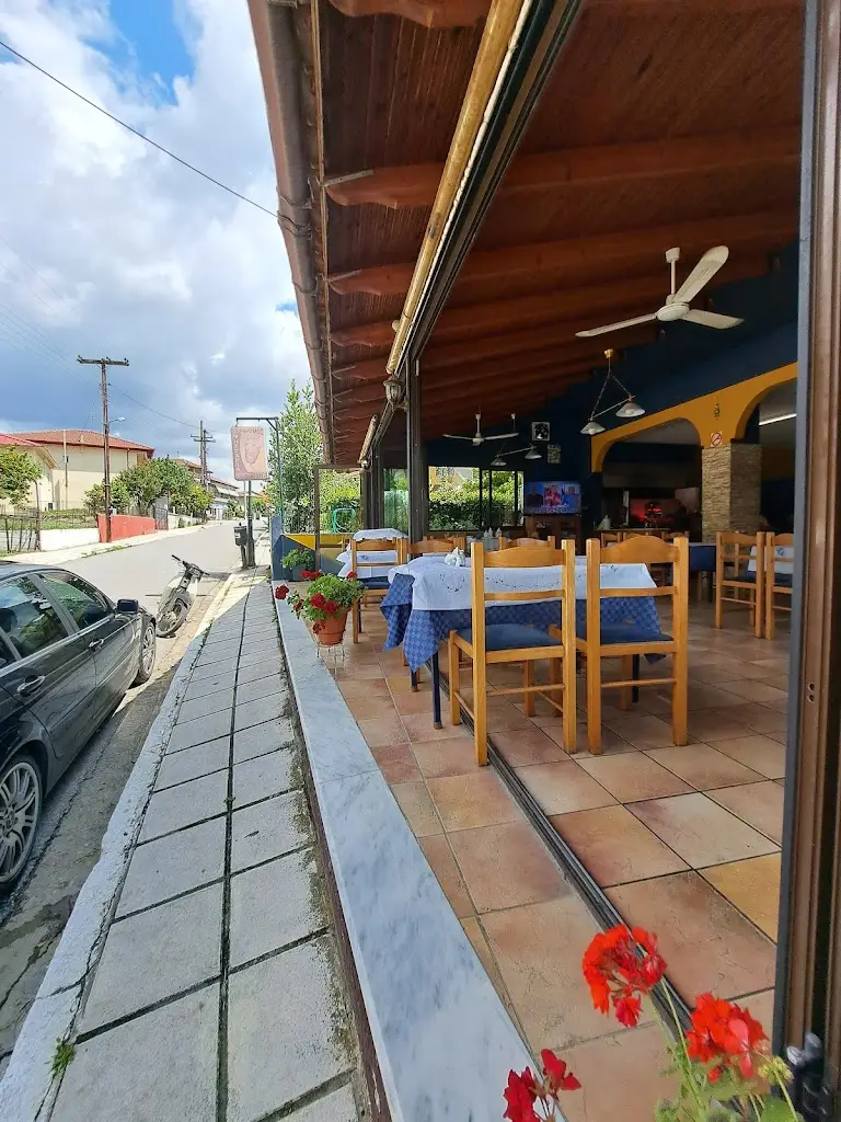 ΠΡΟΔΡΟΜΟΣ ΨΗΣΤΑΡΙΑ_Gerakaroú_slider_image_2