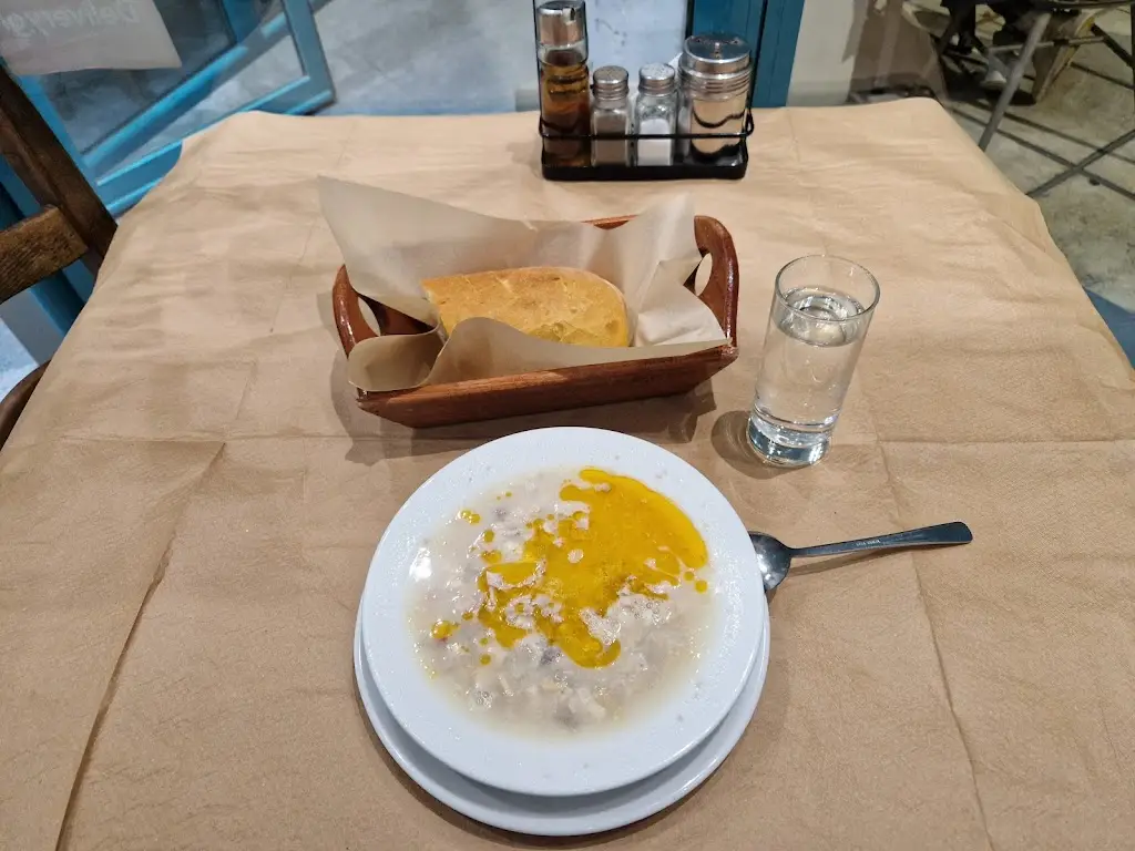 Menü_KOUKLOUTZAS - PATSAS - SOUP - FOOD - THESSALONIKI_Évosmos_Bild_6