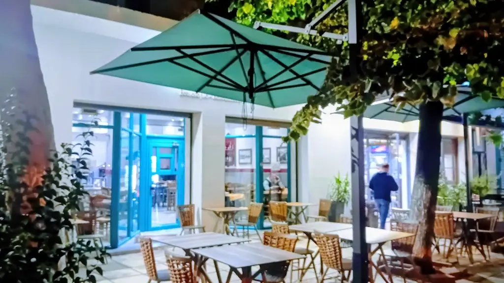 KOUKLOUTZAS - PATSAS - SOUP - FOOD - THESSALONIKI_Évosmos_slider_image_3