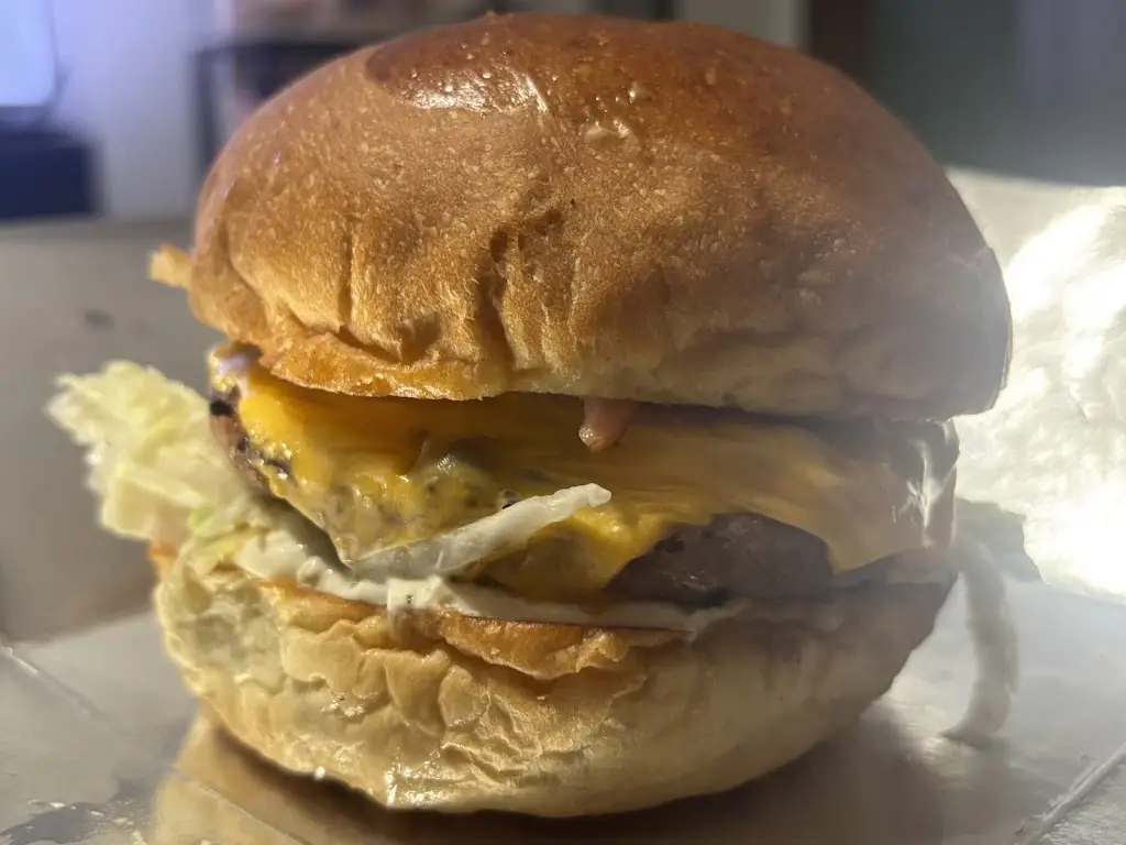 Th Ka_STIVOS BURGER & STEAK_Évosmos_Bewertung