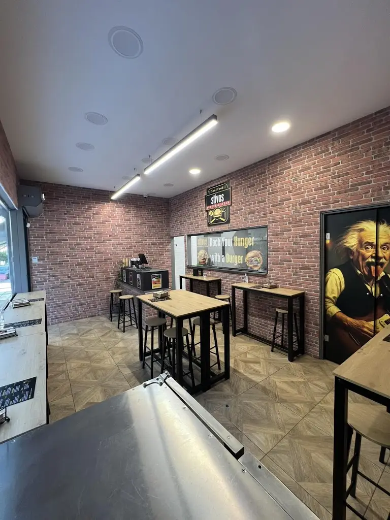 STIVOS BURGER & STEAK_Évosmos_slider_image_1