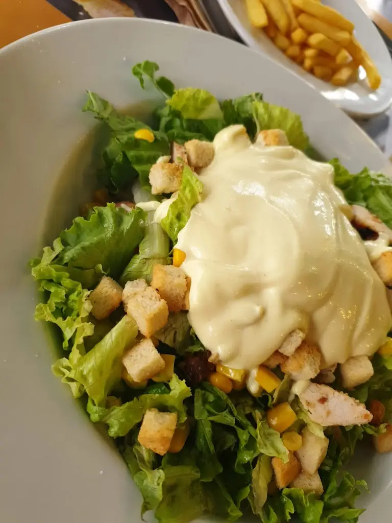 Menü_MONDO ''Το στέκι της Αργιθέας''_Évosmos_Bild_1