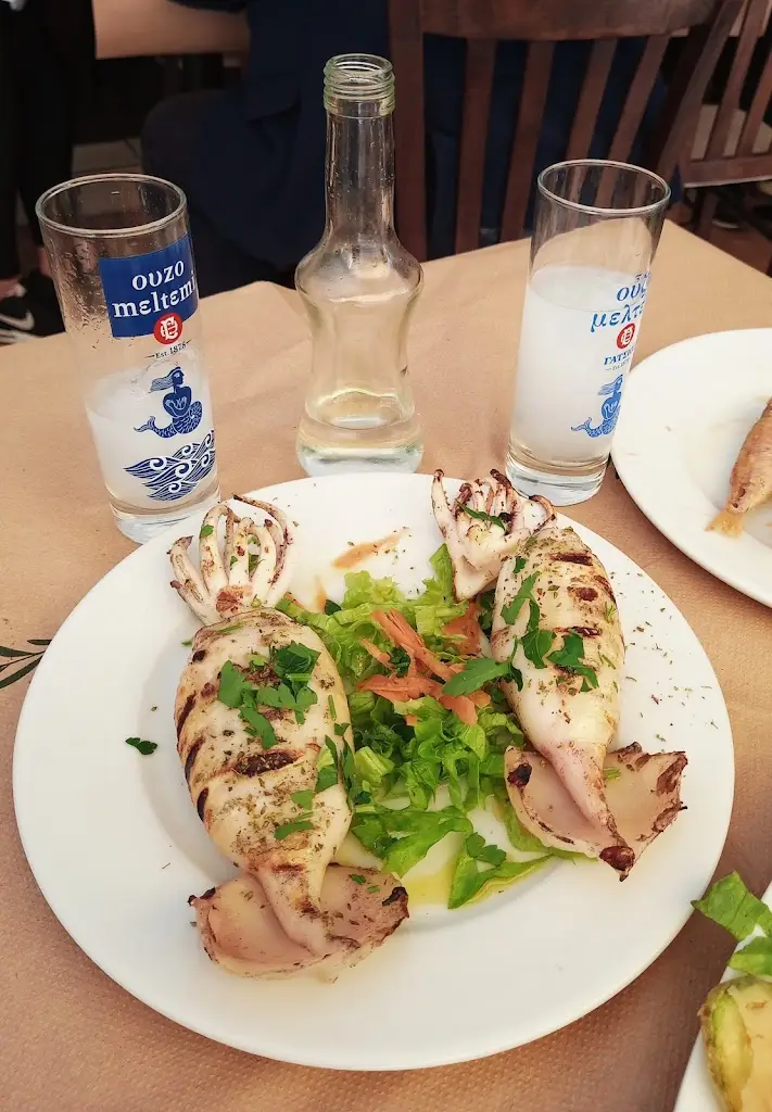 Menü_MONDO ''Το στέκι της Αργιθέας''_Évosmos_Bild_6