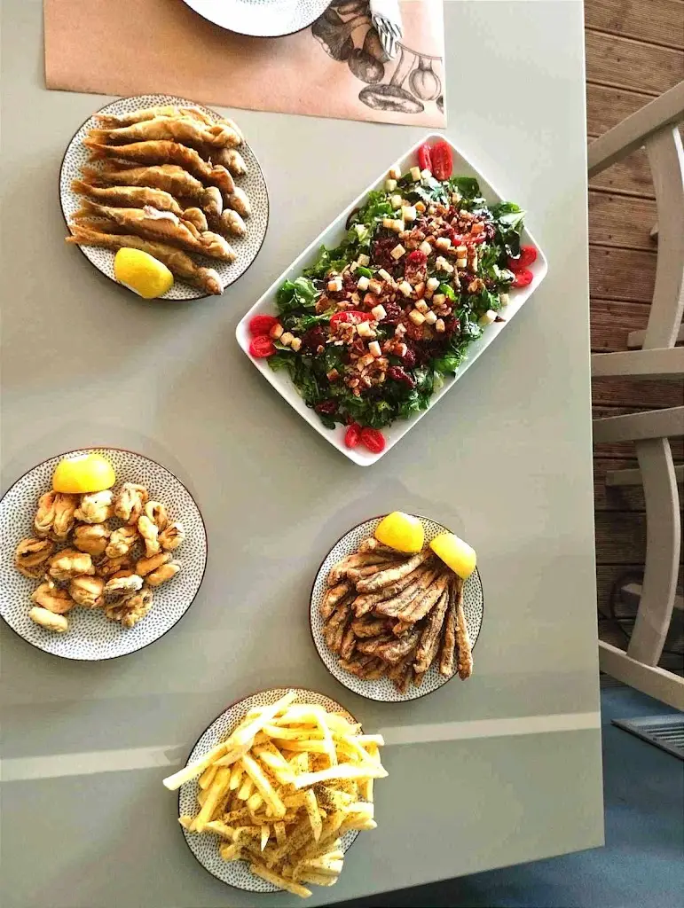 Menu_Ρόκα Μεζεδοπωλείο_Évosmos_imagen_4