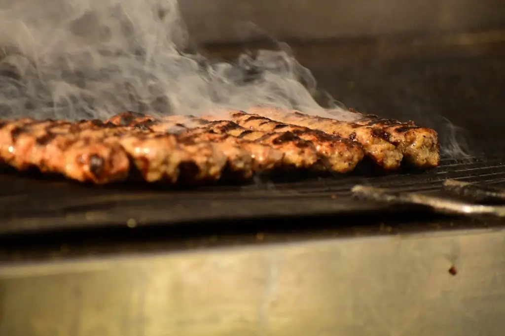 Menü_ΨΗΤΟΠΩΛΕΙΑ ΕΥΟΣΜΟΣ- ΑΝΩ ΚΑΤΩ_Évosmos_Bild_4