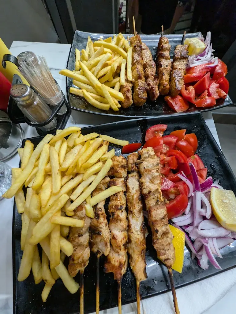 ΨΗΤΟΠΩΛΕΙΑ ΕΥΟΣΜΟΣ- ΑΝΩ ΚΑΤΩ_Évosmos_slider_image_2