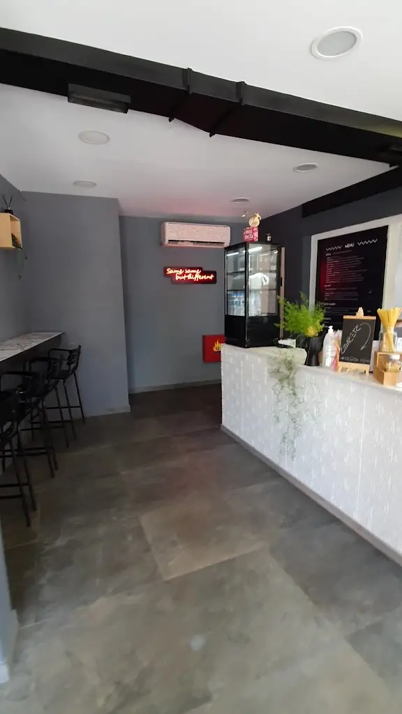 Giuseppe Sivo_Pastacioutta_Évosmos_review