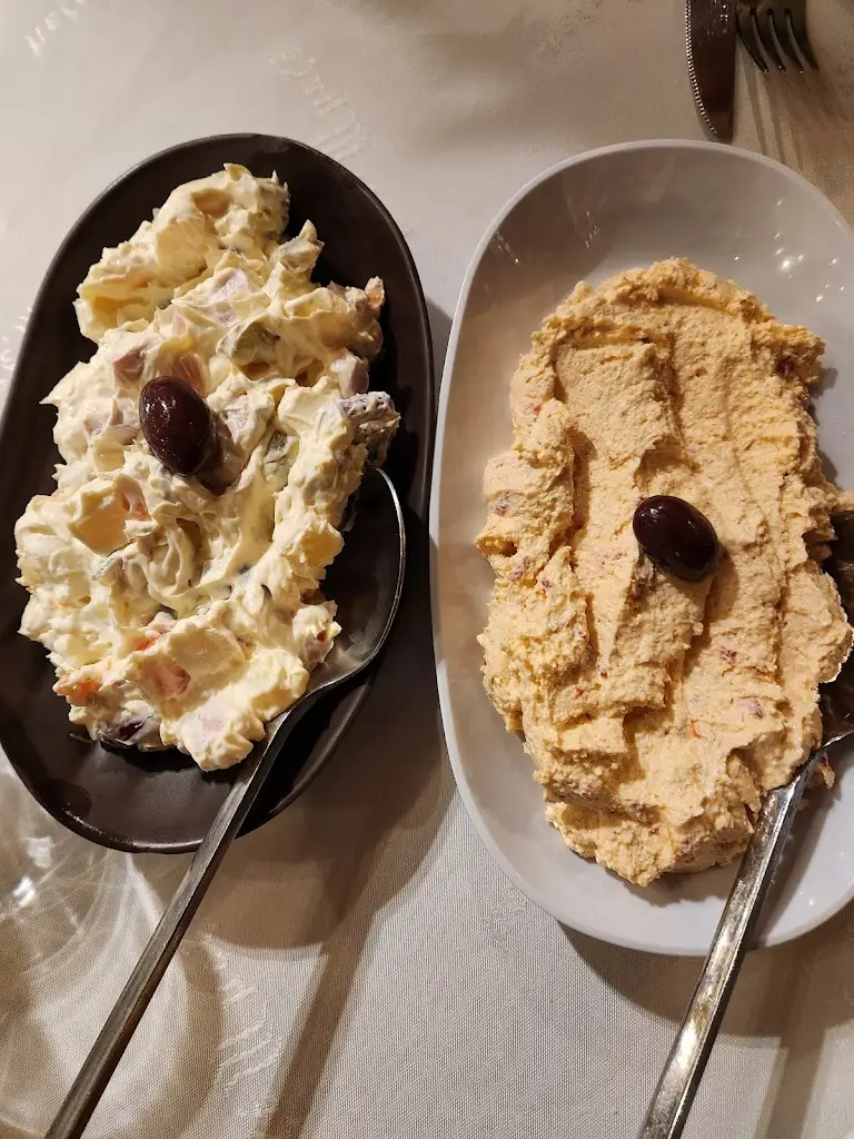 Vasileios Galanis_Meze Meze_Évosmos_Bewertung