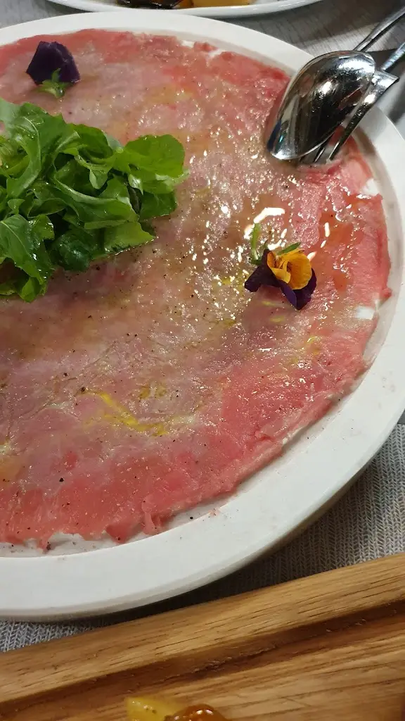 Μηνάς Χρυσανθακόπουλος_Estragon_Évosmos_Bewertung