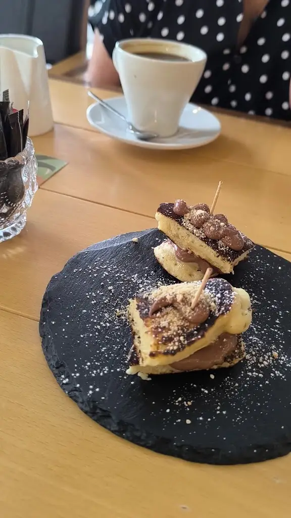 Estragon_Évosmos_slider_image_2