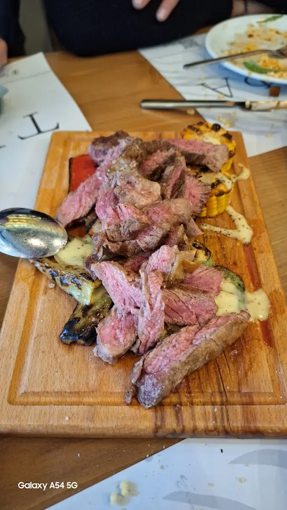 Menü_Τρούφα Μεζεδοπωλείο_Évosmos_Bild_9