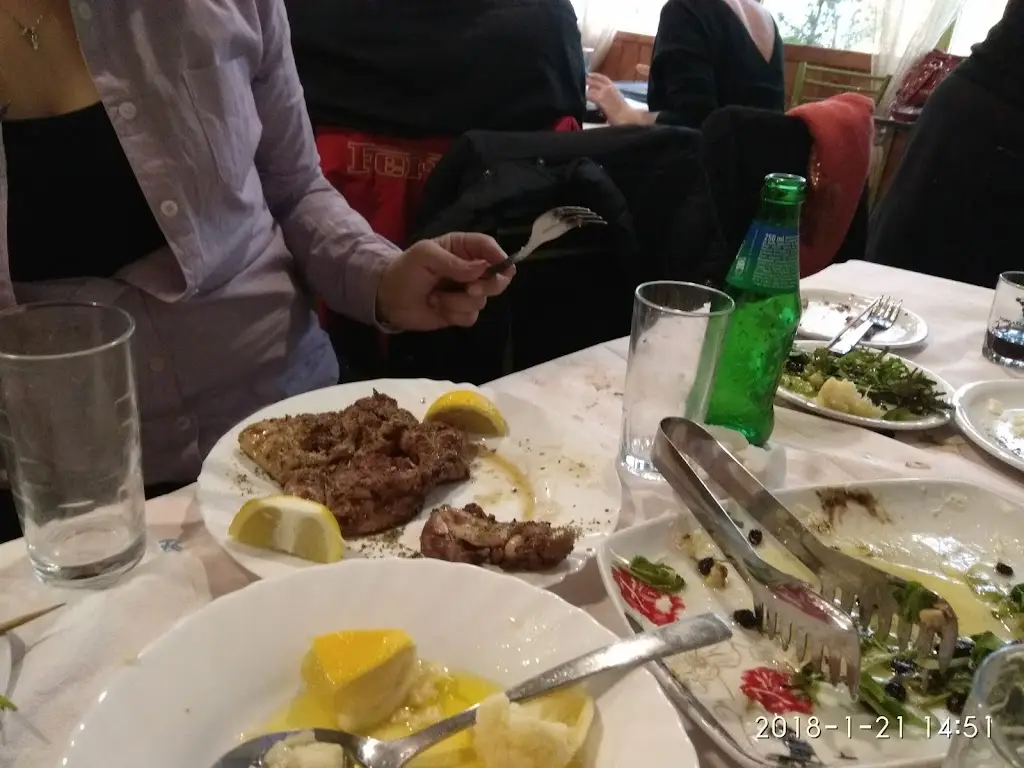 Menü_ΤΟ ΣΤΕΚΙ ΤΟΥ ΜΗΤΣΕΑ_Galátista_Bild_1