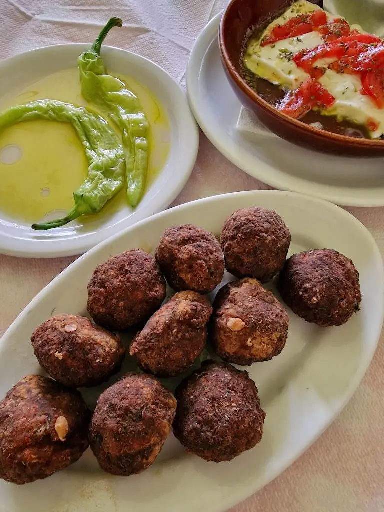 Menü_ΤΟ ΣΤΕΚΙ ΤΟΥ ΜΗΤΣΕΑ_Galátista_Bild_9