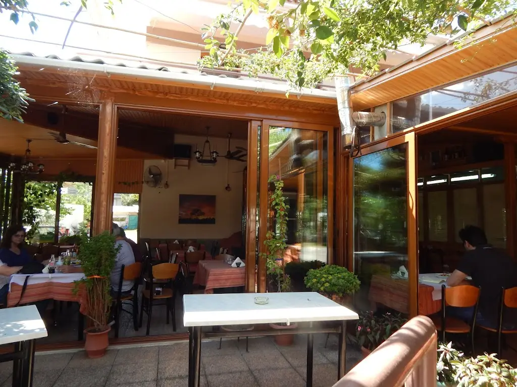 Pelagia Restaurant in Galátista
