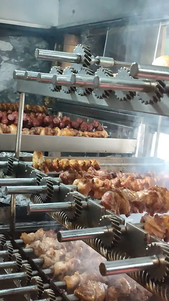 Το Κοντοσουβλάδικο_Giannitsá_slider_image_2