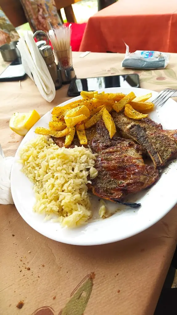 Menu_Taverna Thomas_Aghios Panteleímon_imagen_6