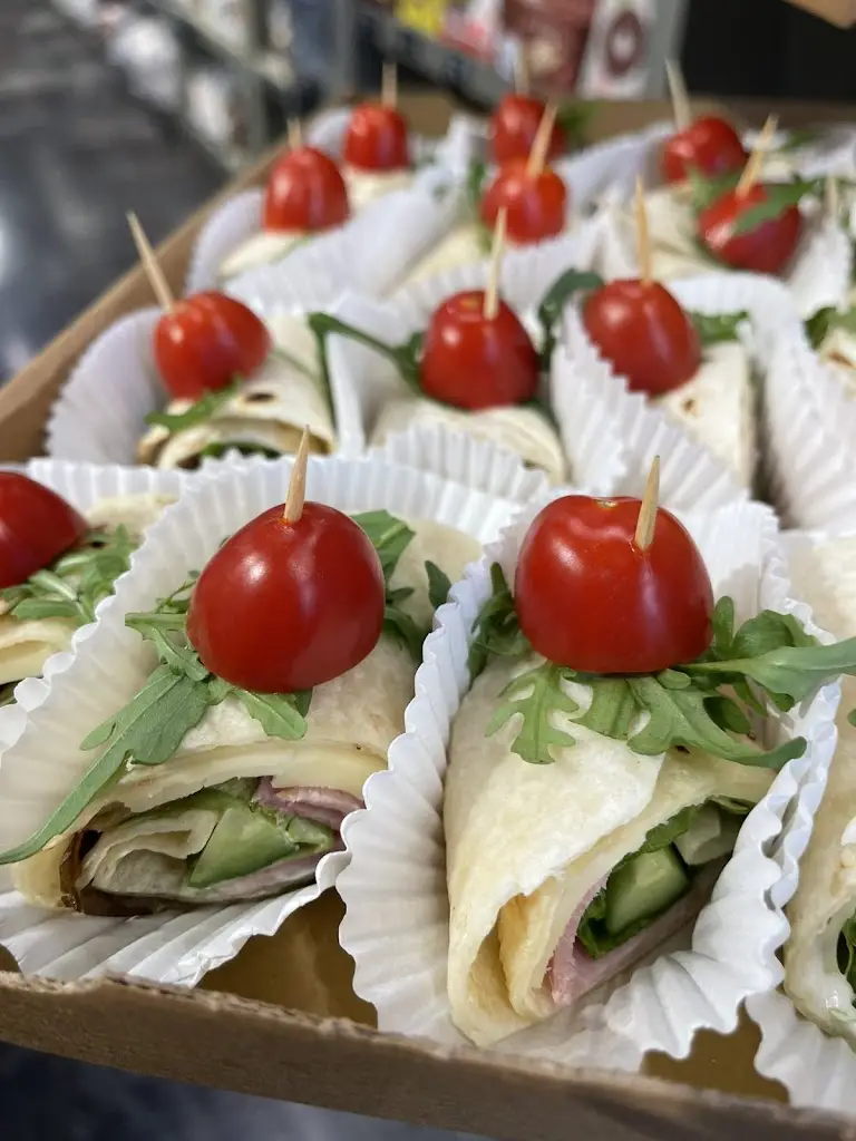 Δια χειρός Τσομπάνη_Giannitsá_slider_image_1