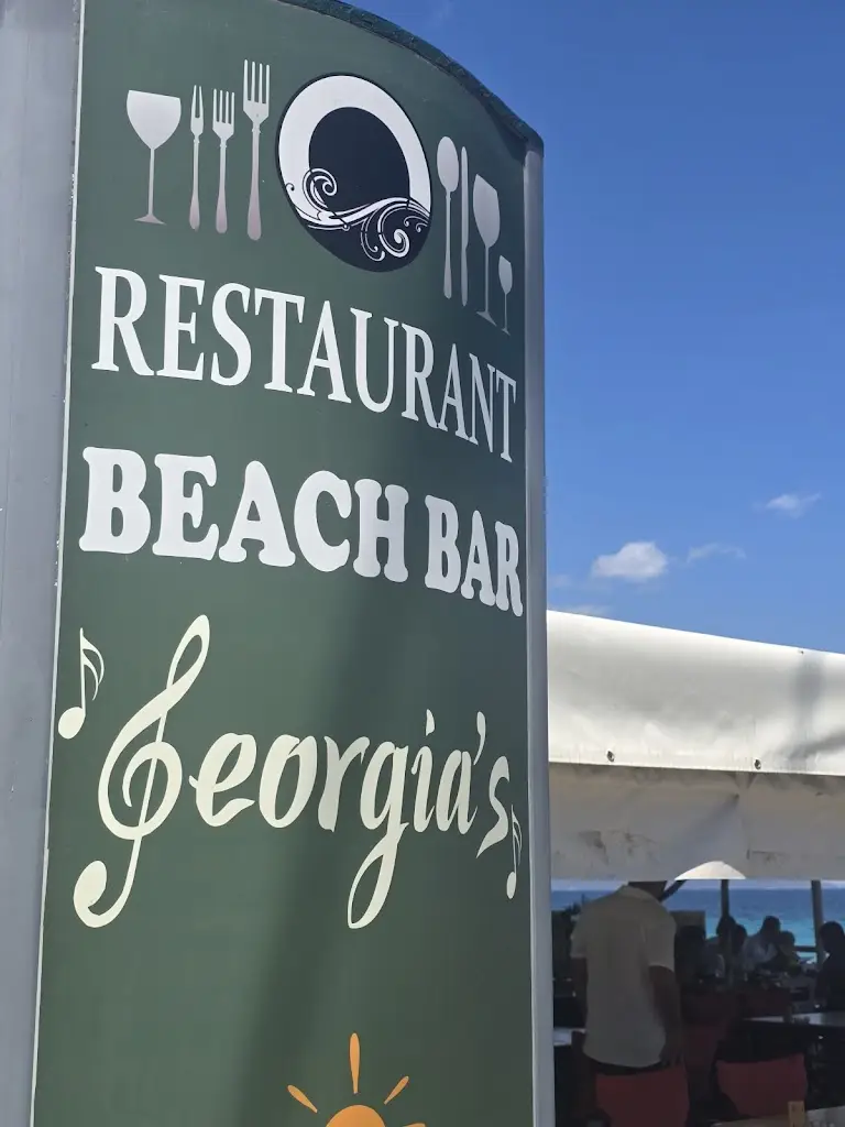 Milica Vasić_Taverna Georgia's_Ierissós_Bewertung