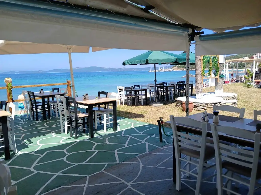 Taverna Georgia's Restaurant in Ierissós