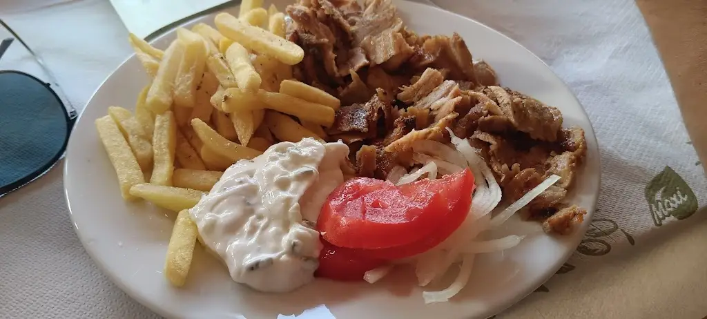 Steakhouse Monodromos_Ierissós_slider_image_2