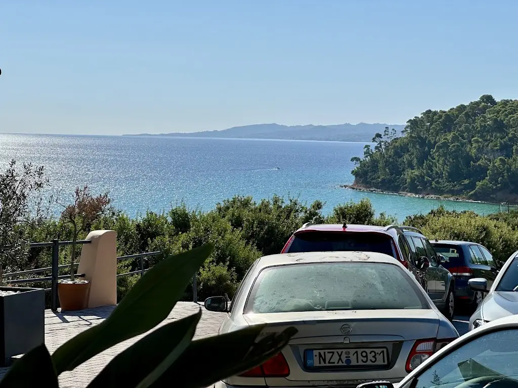 A. L._Briki Restaurant_Kallithéa_Bewertung