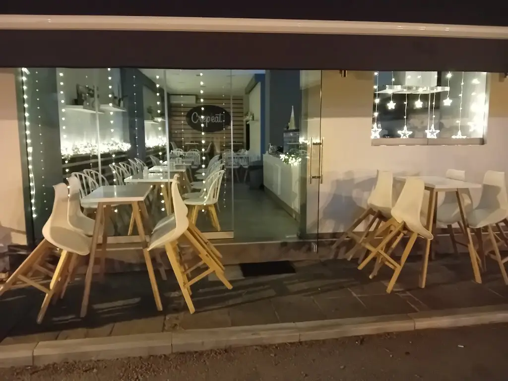 Happy_Gouménissa_slider_image_3