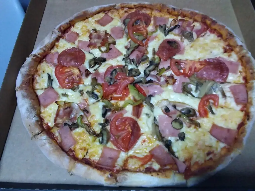 Menu_Kati Psinetai bougatsa - pizza_Gouménissa_image_3