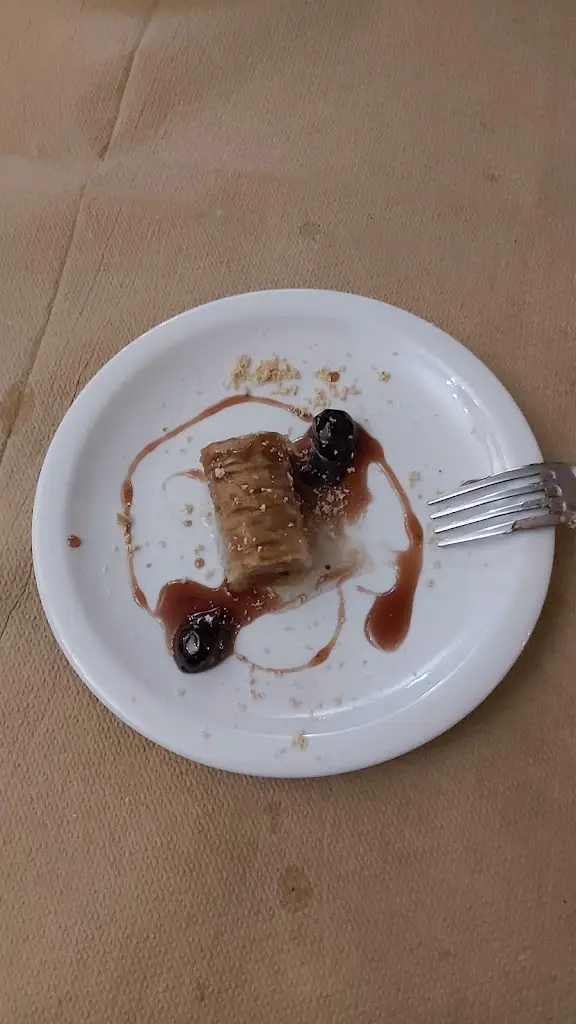 Fotis G (FGG)_Tavern Tavern Gkountinas_Gouménissa_avis