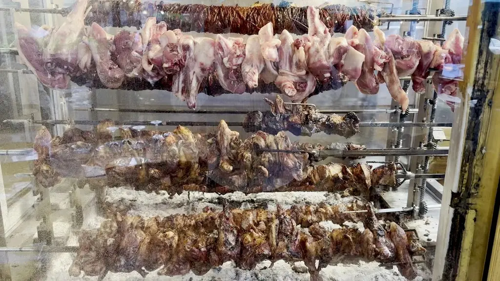 Danny Lien_O Christoforos_Kalývia_Bewertung