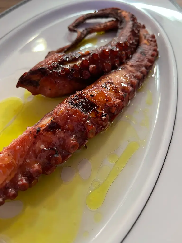 Menu_Mavri Thalassa_Kalamariá_image_5