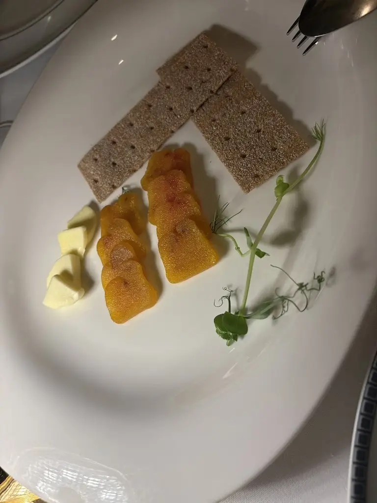 Maria_Mavri Thalassa_Kalamariá_review