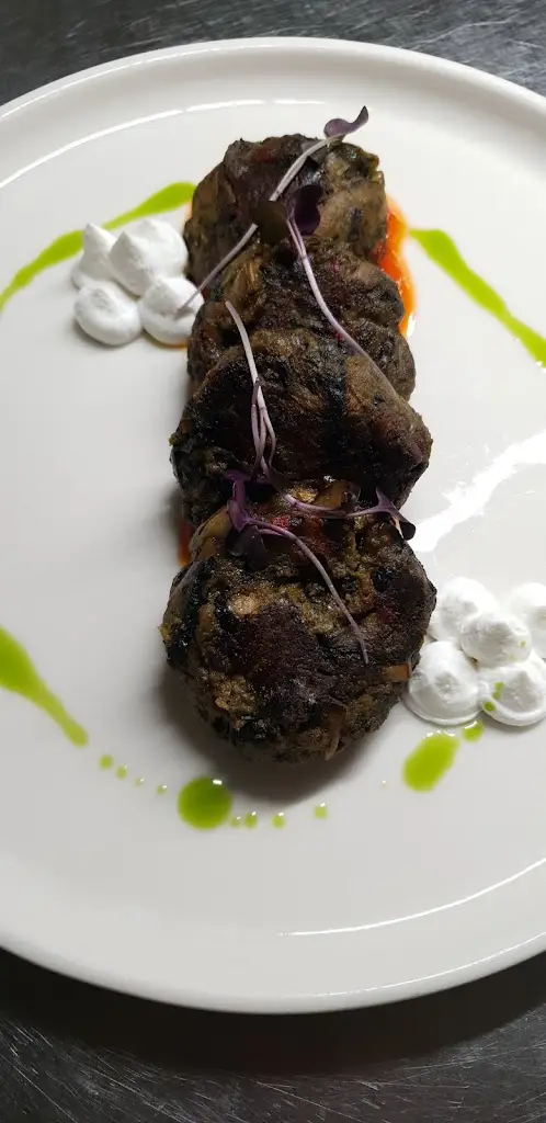 Menü_Zak Contemporary Bistrot_Kalamariá_Bild_5