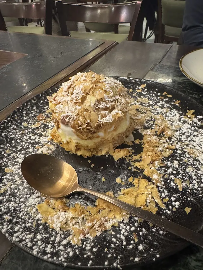 Maddy Peters-Minnaard_ΧΑΛΑΡΟ ΝΟ 1_Kalamariá_Bewertung