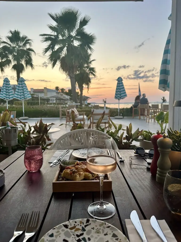 Dea Panova_Antonino's Italian Restaurant & Bar_Karyótissa_Bewertung