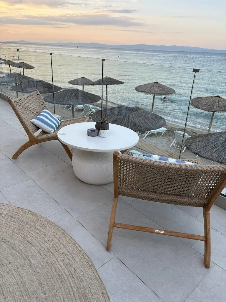 Antonino's Italian Restaurant & Bar_Karyótissa_slider_image_3