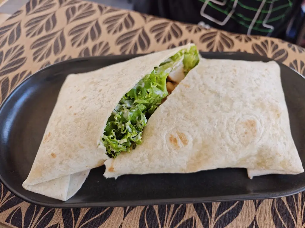 Menü_Oasis Restaurant & Bar_Kalýves Polygýrou_Bild_7