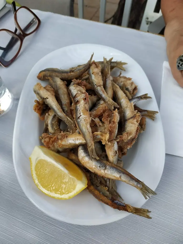 Menü_Mikiverna_Kalýves Polygýrou_Bild_9