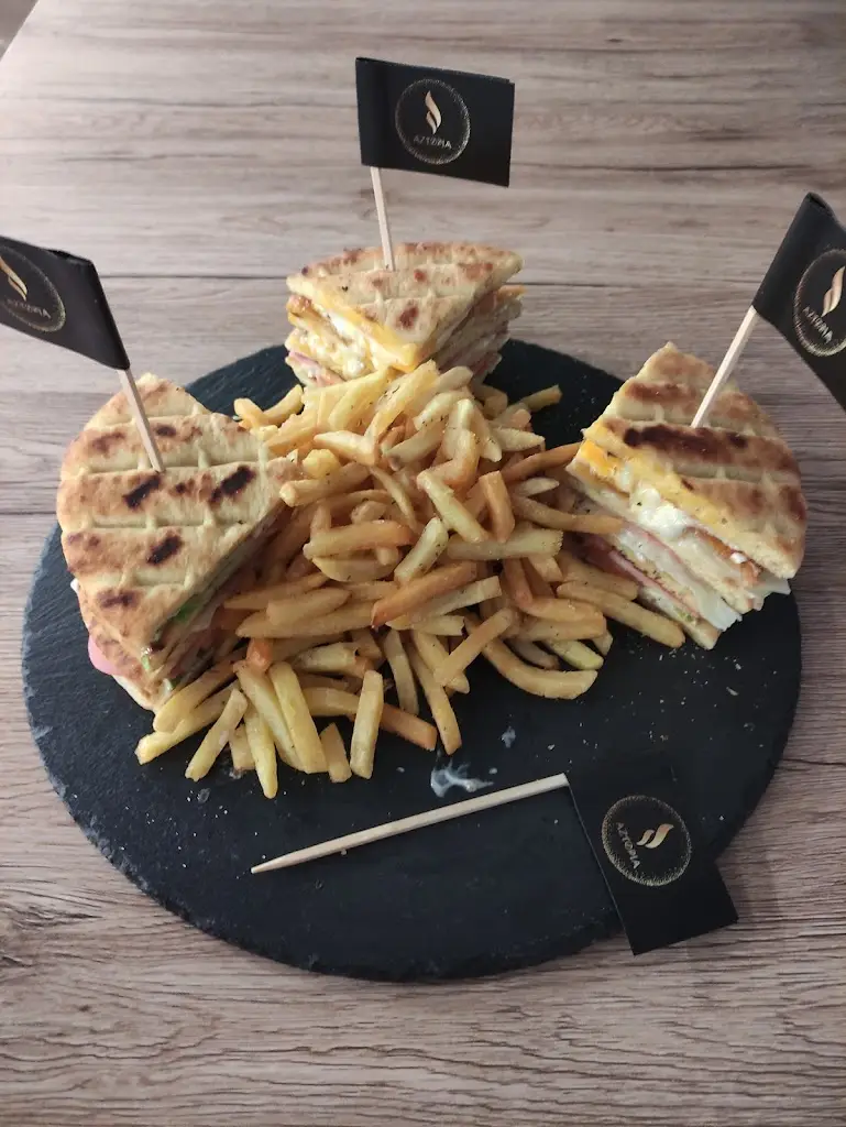 Menü_AZTOPIA_Kassándreia_Bild_1