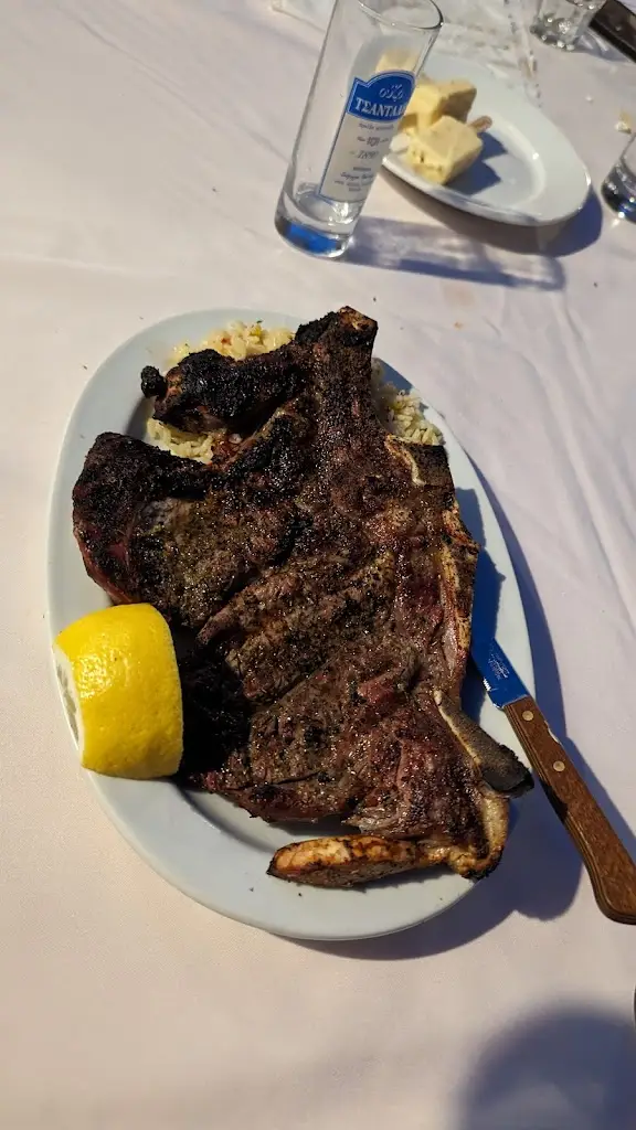 Menü_Το Κουτούκι_Káto Scholári_Bild_1