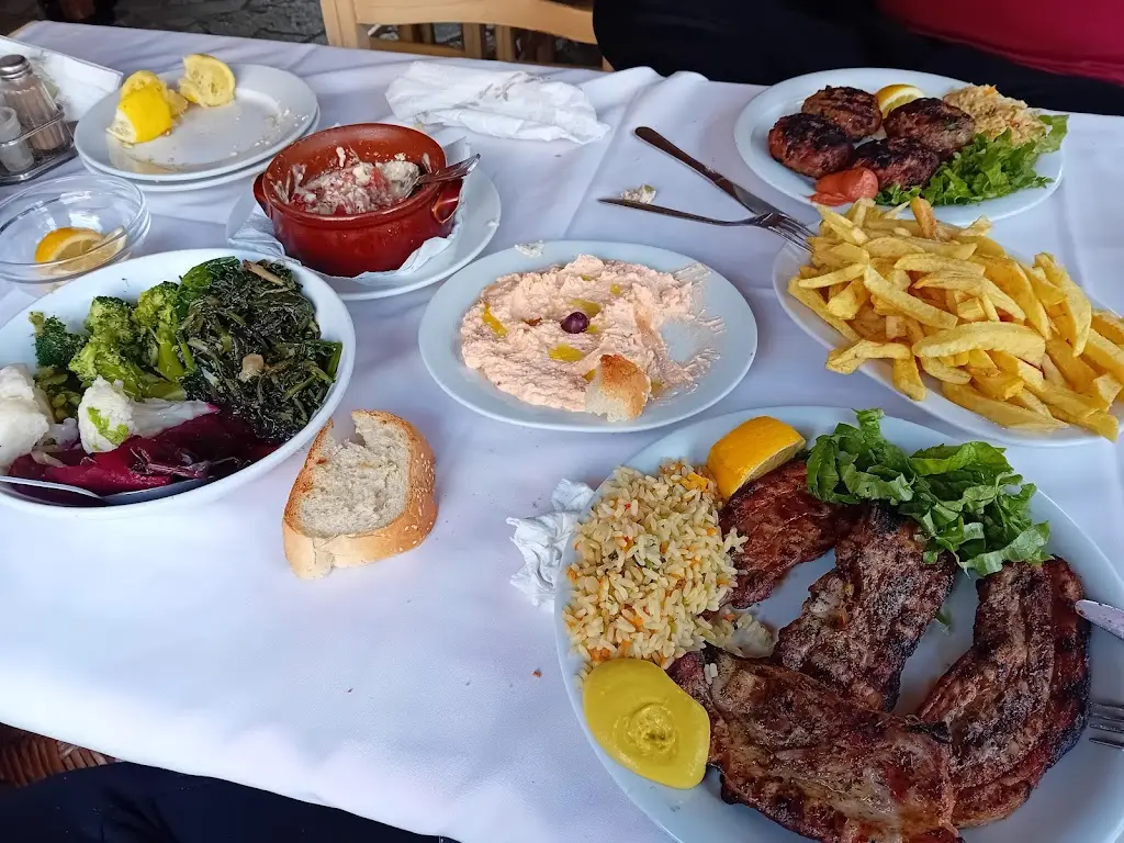 Το Κουτούκι_Káto Scholári_slider_image_2