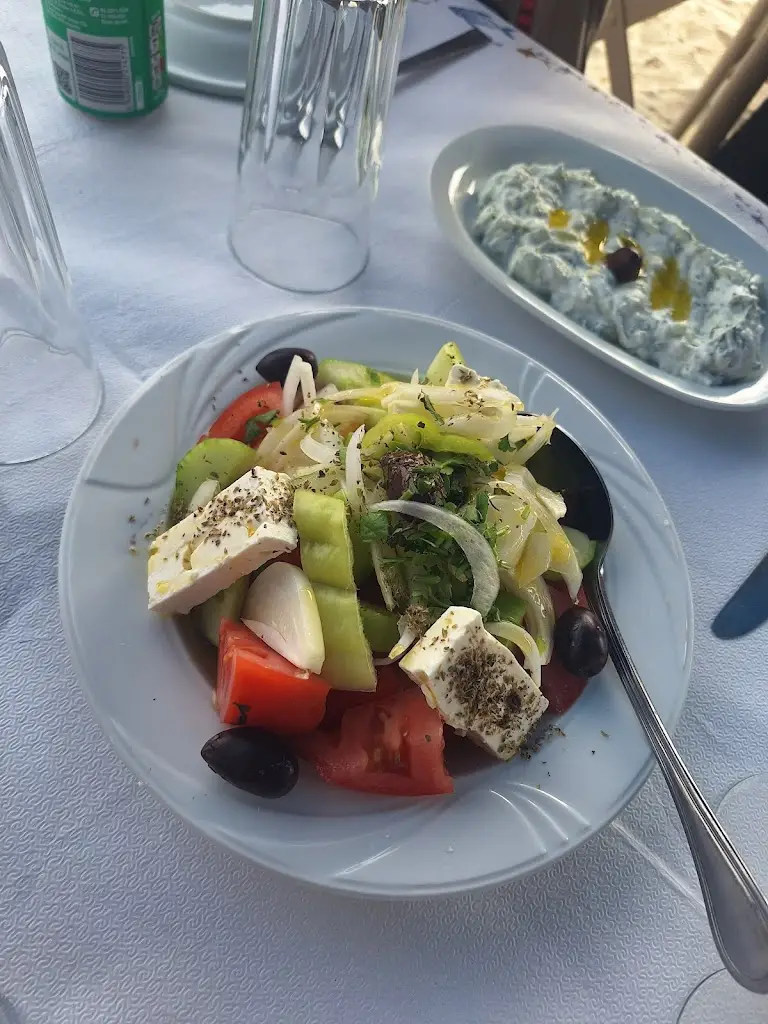 hadarats_Ouzeri Agkyrovoli_Káto Scholári_review