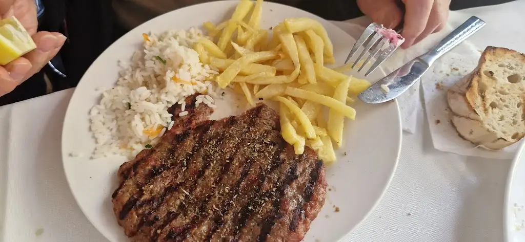 Menu_Το Λυχνάρι_Kateríni_imagen_1