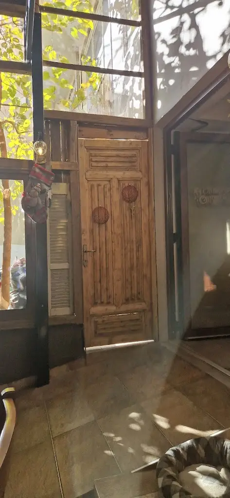 ΧΑΡΑΛΑΜΠΟΣ ΠΟΙΜΕΝΙΔΗΣ_Το Λυχνάρι_Kateríni_reseña