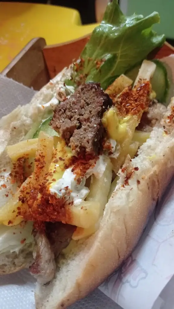 Evangelos Skliopidis_Summer Kavlotik_Kateríni_review