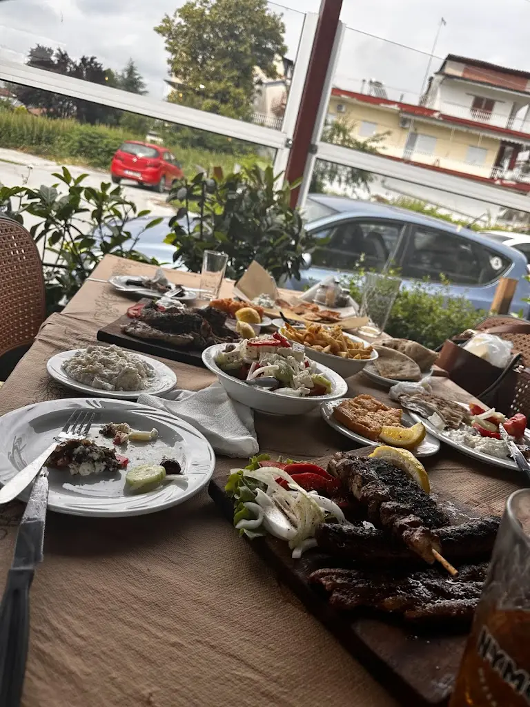 nina leme_Our Lighthouse_Kateríni_review