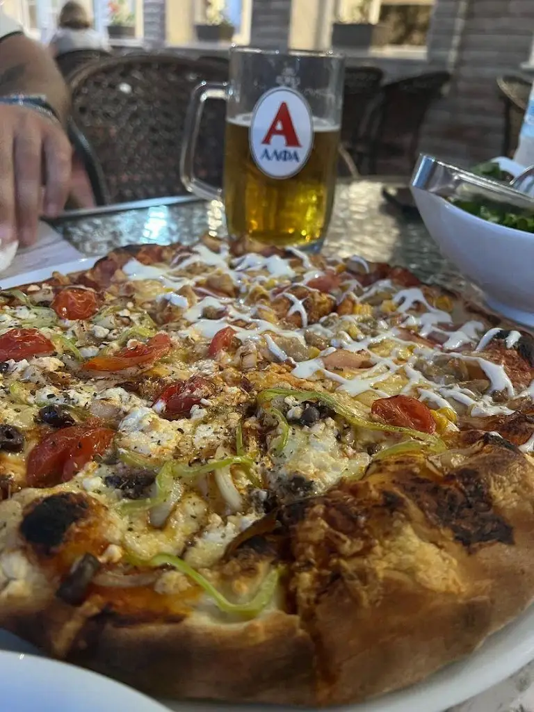 La casa di pizza_Korinós_slider_image_2